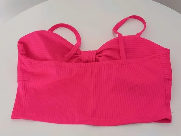 top pink em malha com bojo