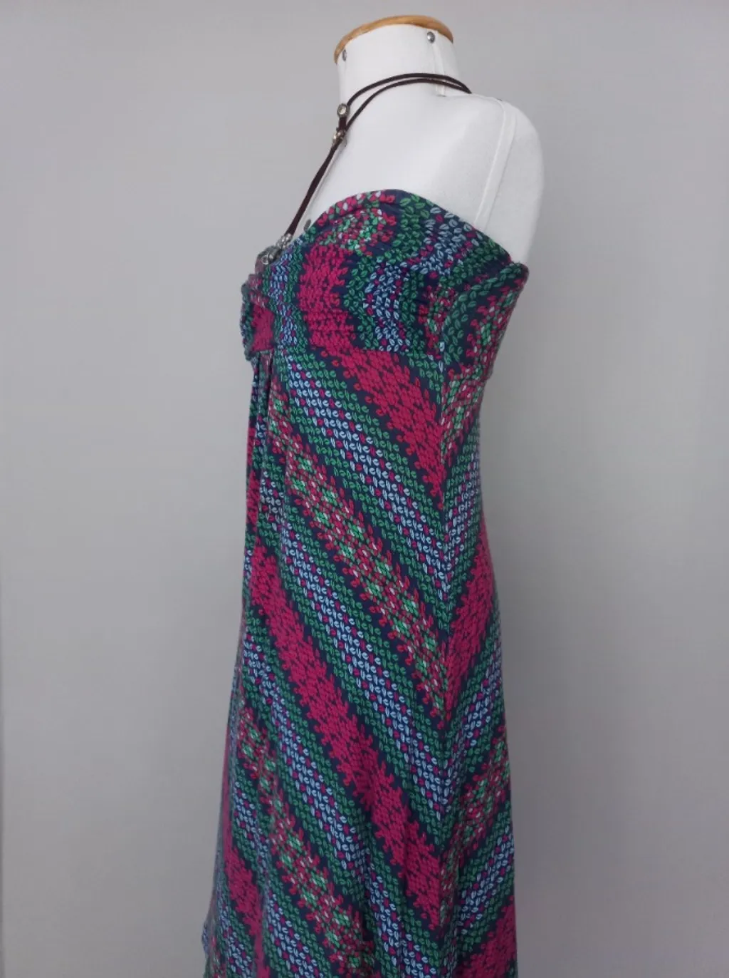 Vestido em malha Tomara que caia