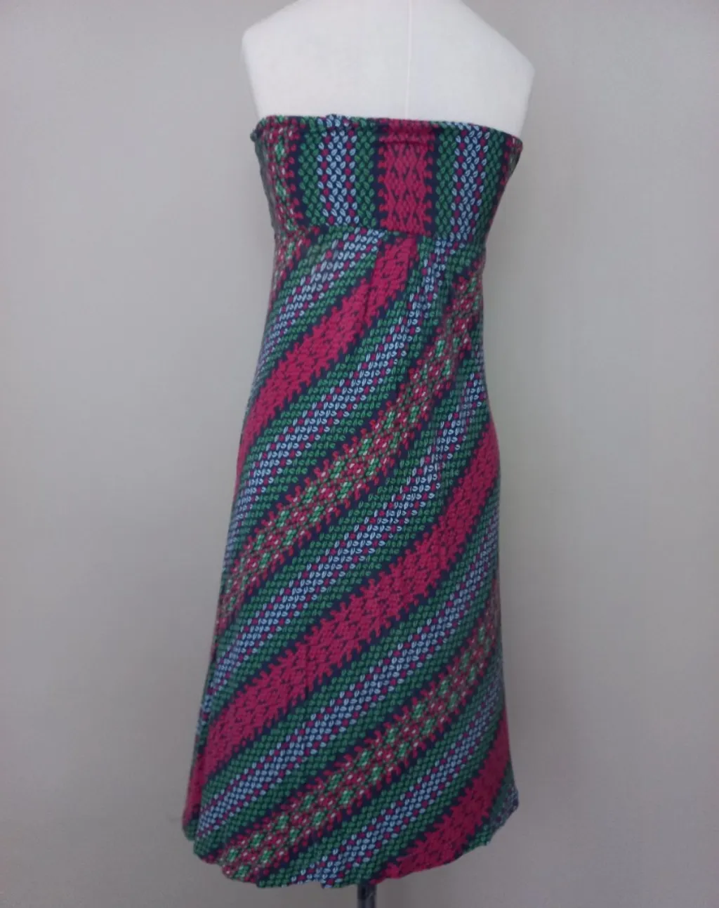 Vestido em malha Tomara que caia