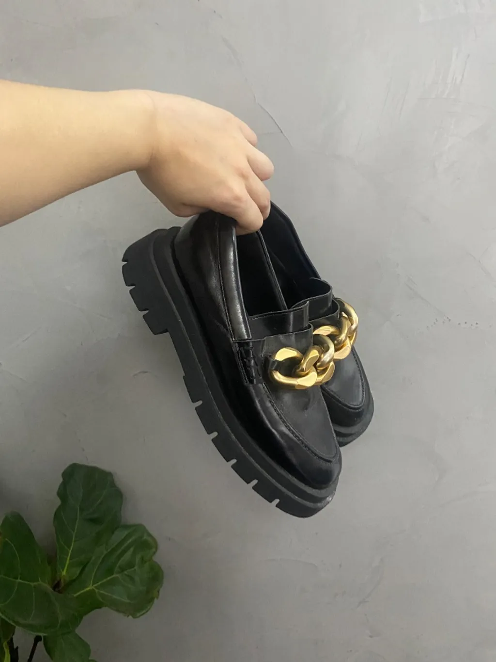 Mocassim Satinato em otimo estado