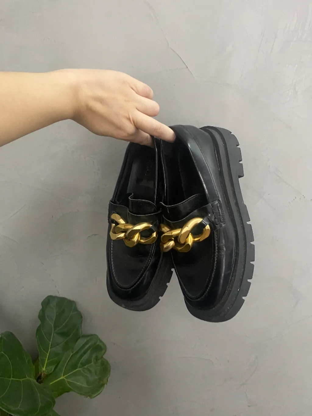 Mocassim Satinato em otimo estado