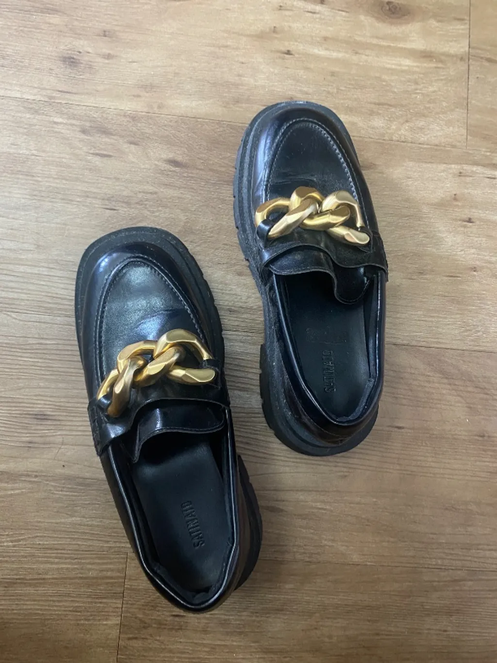 Mocassim Satinato em otimo estado