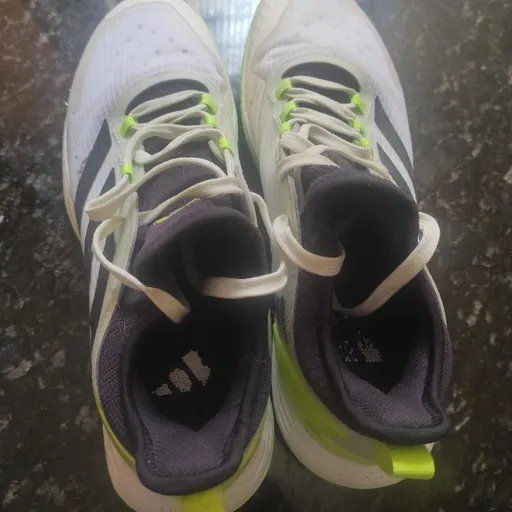 tênis Adidas adizero ubersonic 43