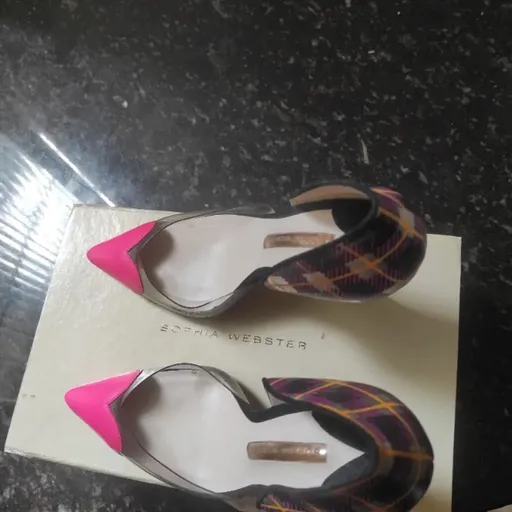 sandália Sophia Webster 38