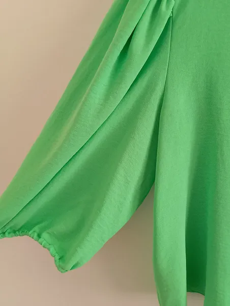 blusa lança perfume verde manga bufante