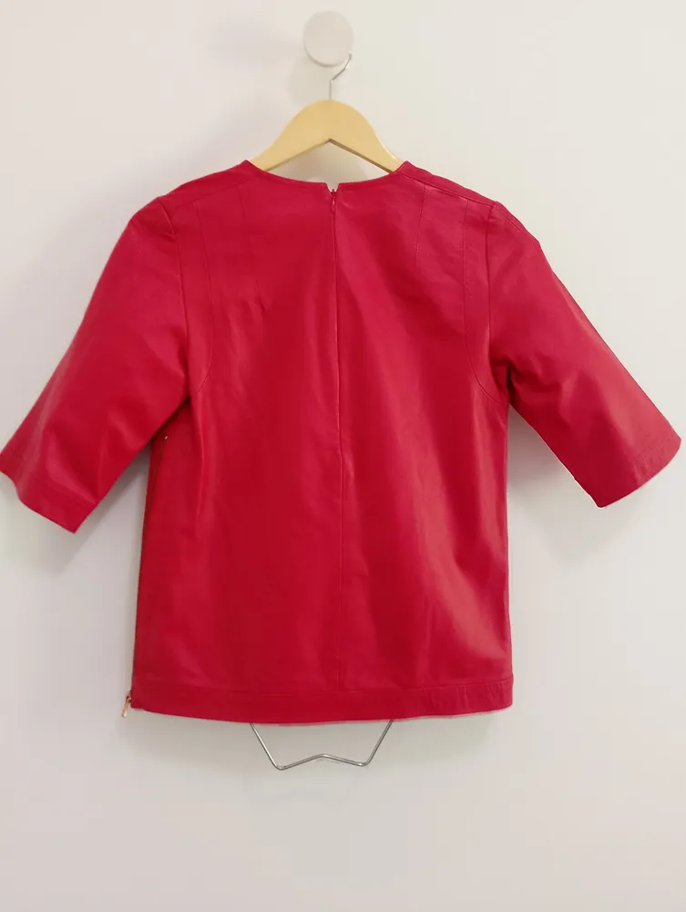 blusa animale couro legítimo vermelha