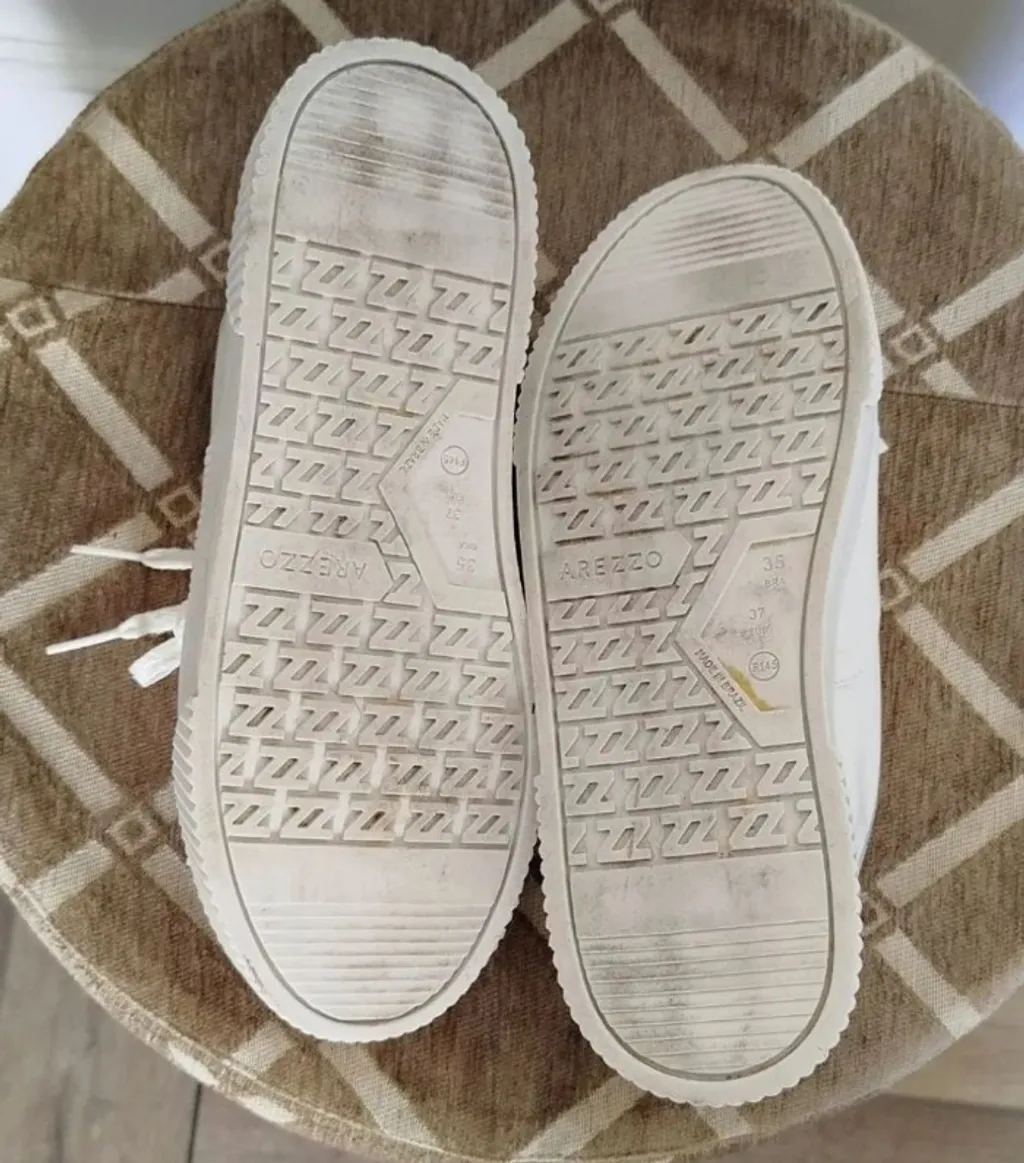 Tênis Arezzo couro branco