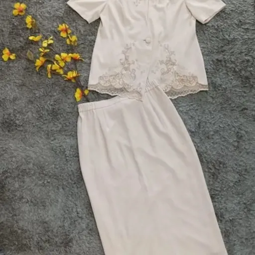 Conjunto elegante feminino