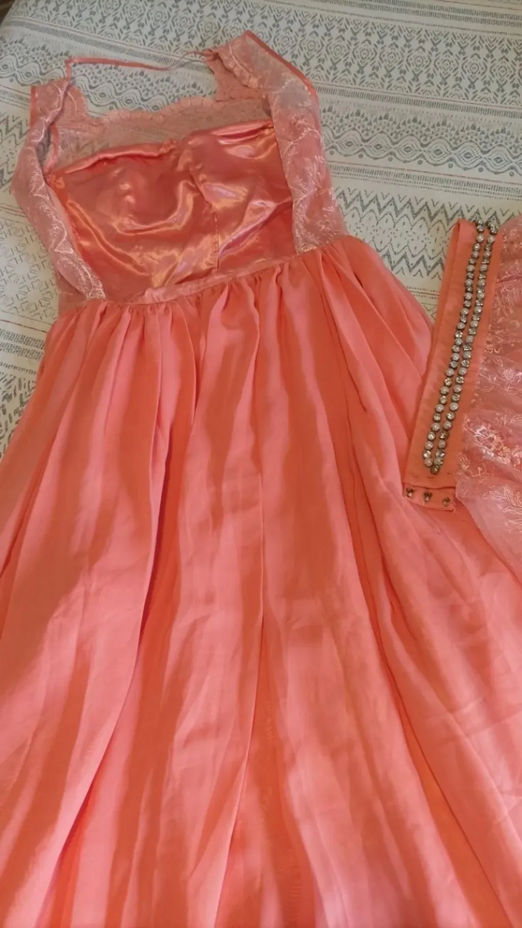 Vestido de festa longo salmão