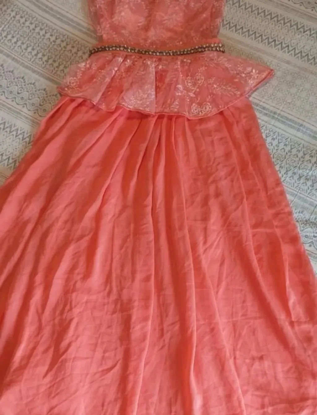 Vestido de festa longo salmão