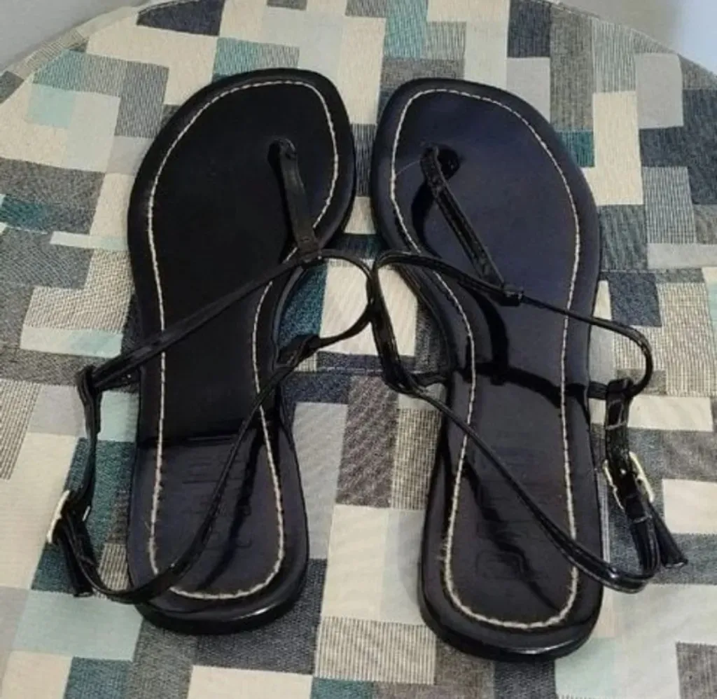 Rasteirinha Parô preta