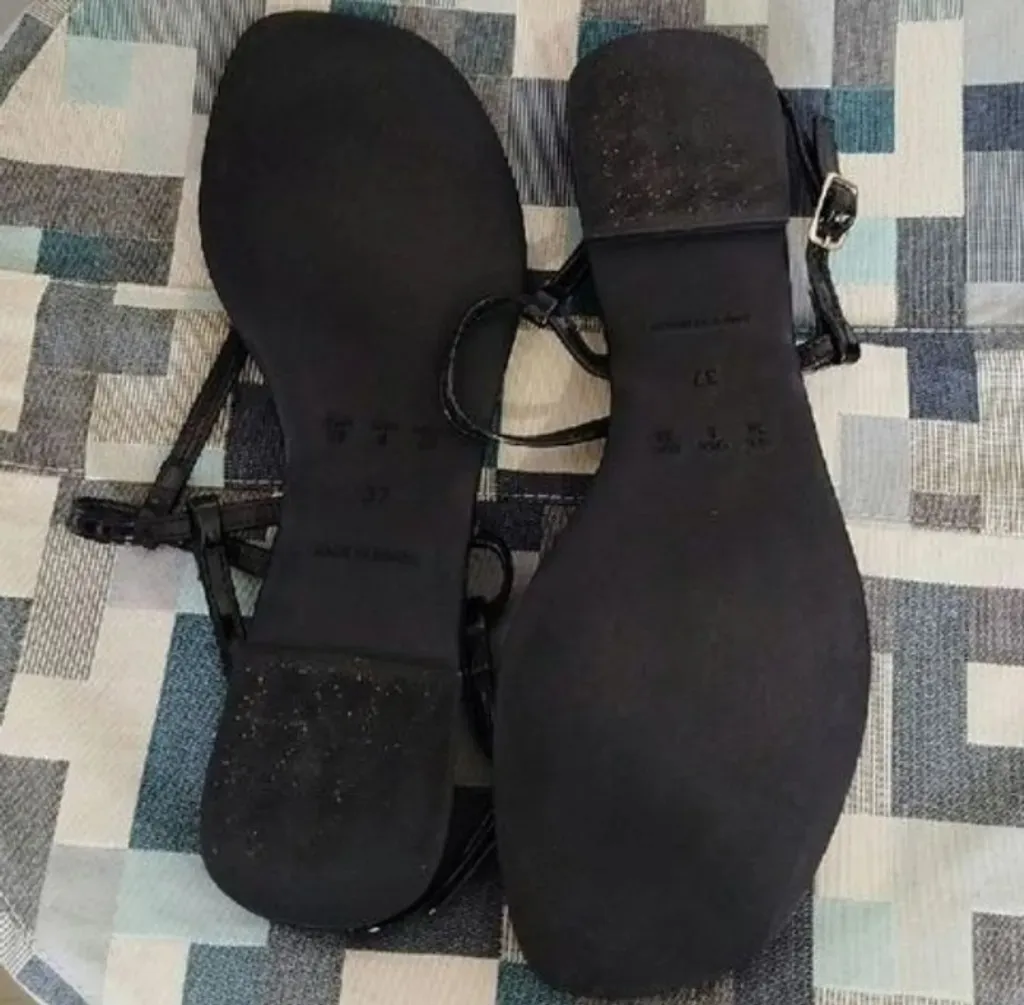 Rasteirinha Parô preta