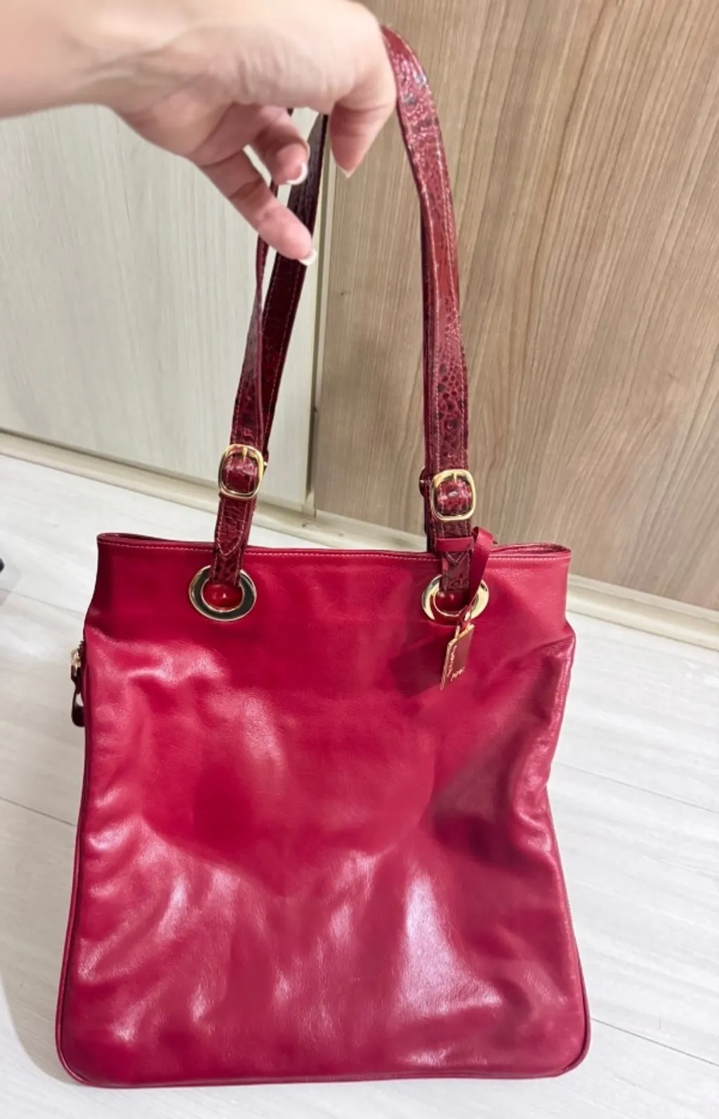 Linda  Bolsa 100% couro