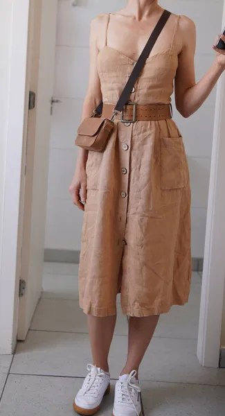 vestido de alça de linho puro