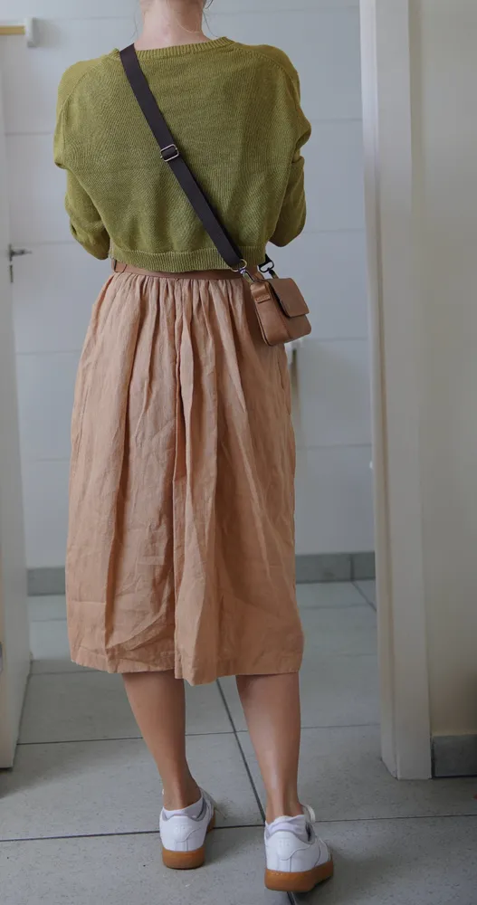 look vestido de linho, cardigã zara, cinto de couro