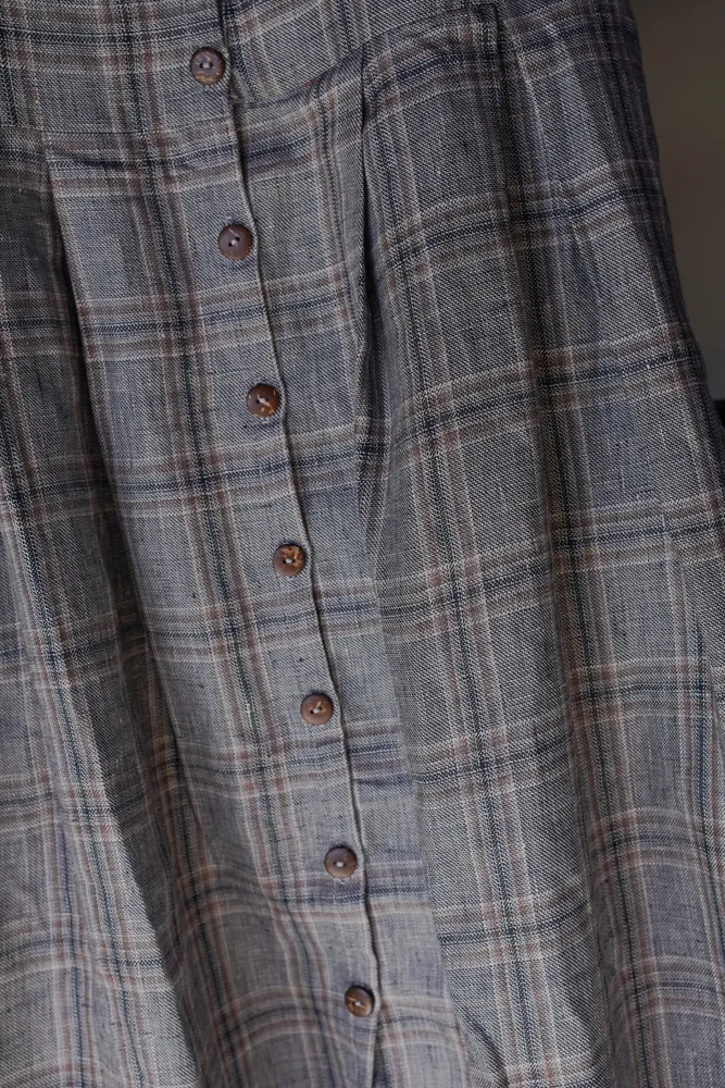 vestido chemise de linho puro xadrez com cinto de couro