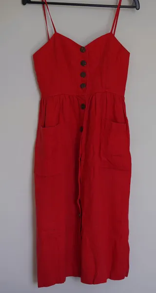 vestido com botões de linho puro