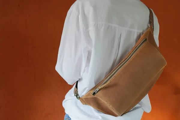 bolsa pochete couro legitimo crazy horse