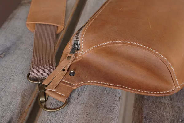 bolsa pochete couro legitimo crazy horse