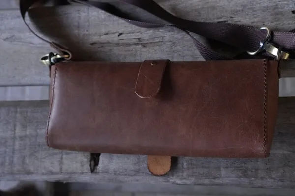 Bolsa Transversal de Couro Legítimo