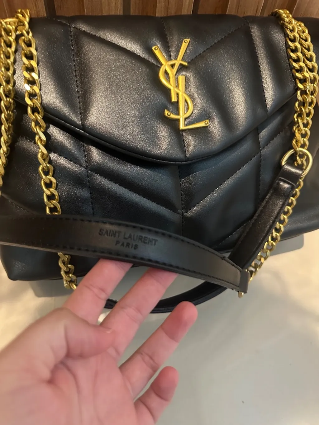 Bolsa de ombro em couro