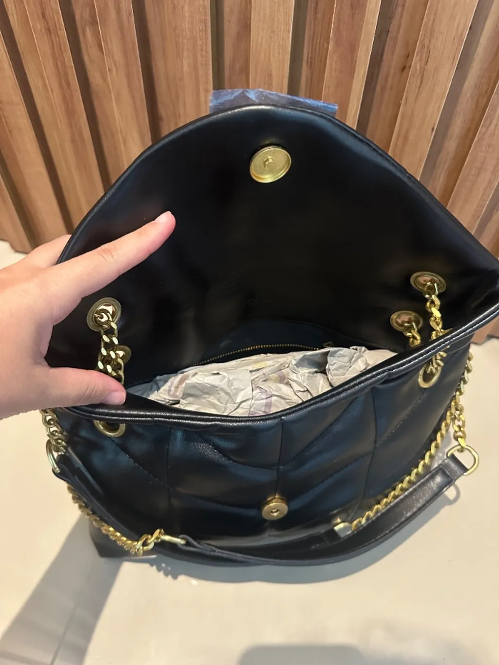 Bolsa de ombro em couro