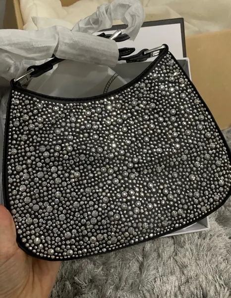 bolsa Prada em brilho