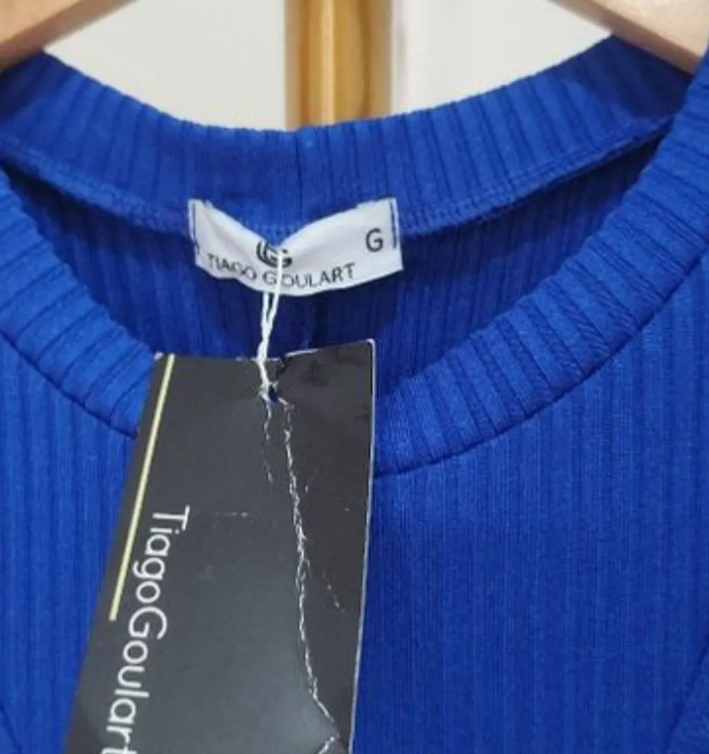 lindíssimo vestido longo com croped