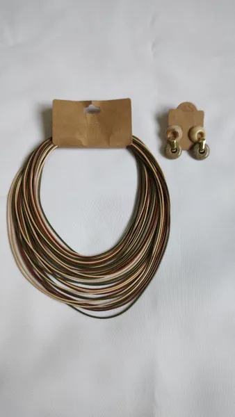 conjunto artesanal colar e brincos