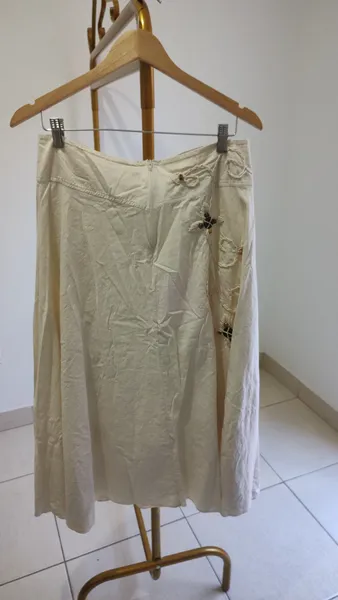saia longa bordado artesanal