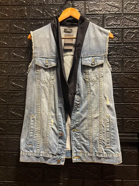 maxi colete jeans da Canal PP