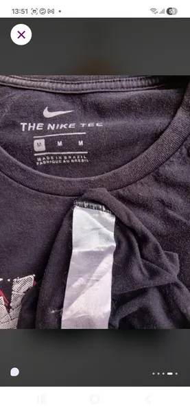 camiseta nike the nike tee preta