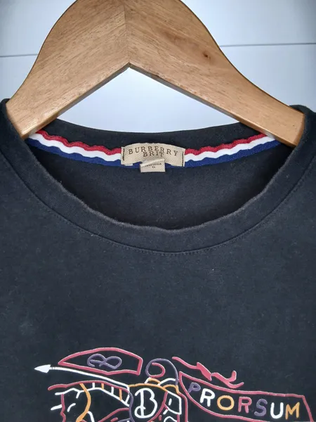 camiseta burberrys preta tamanho p