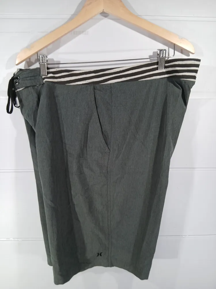 bermuda surf hurley cinza g