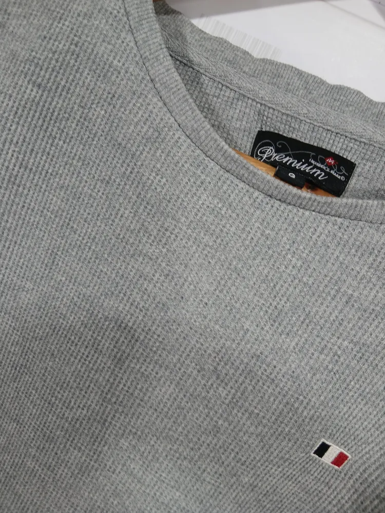 suéter blusa frio premium cinza g