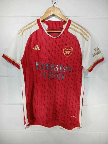 camiseta adidas aeroready clube arsenal tamanho p