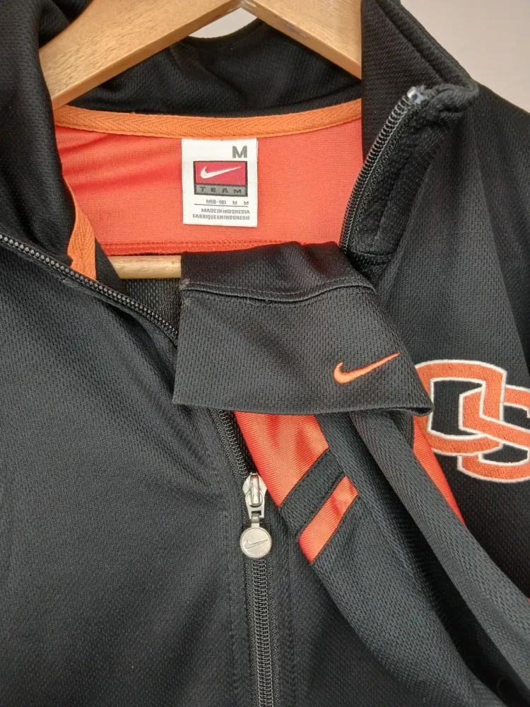 jaqueta nike unissex preta e laranja tamanho m