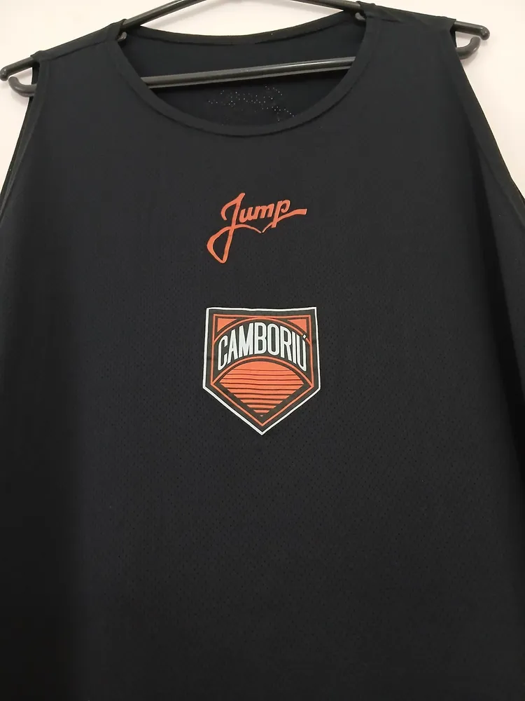 camiseta regata masculina jump camboriú g