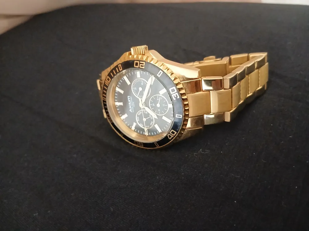 relógio masculino akium vivara dourado