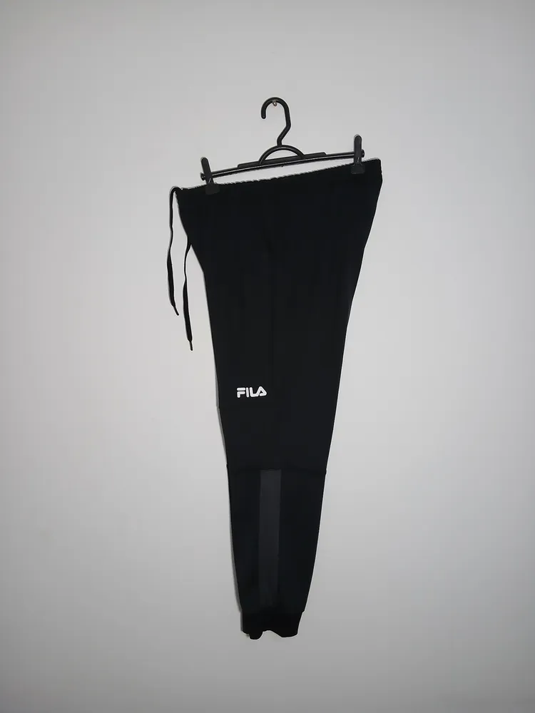 calça jogger fila esportiva preta g
