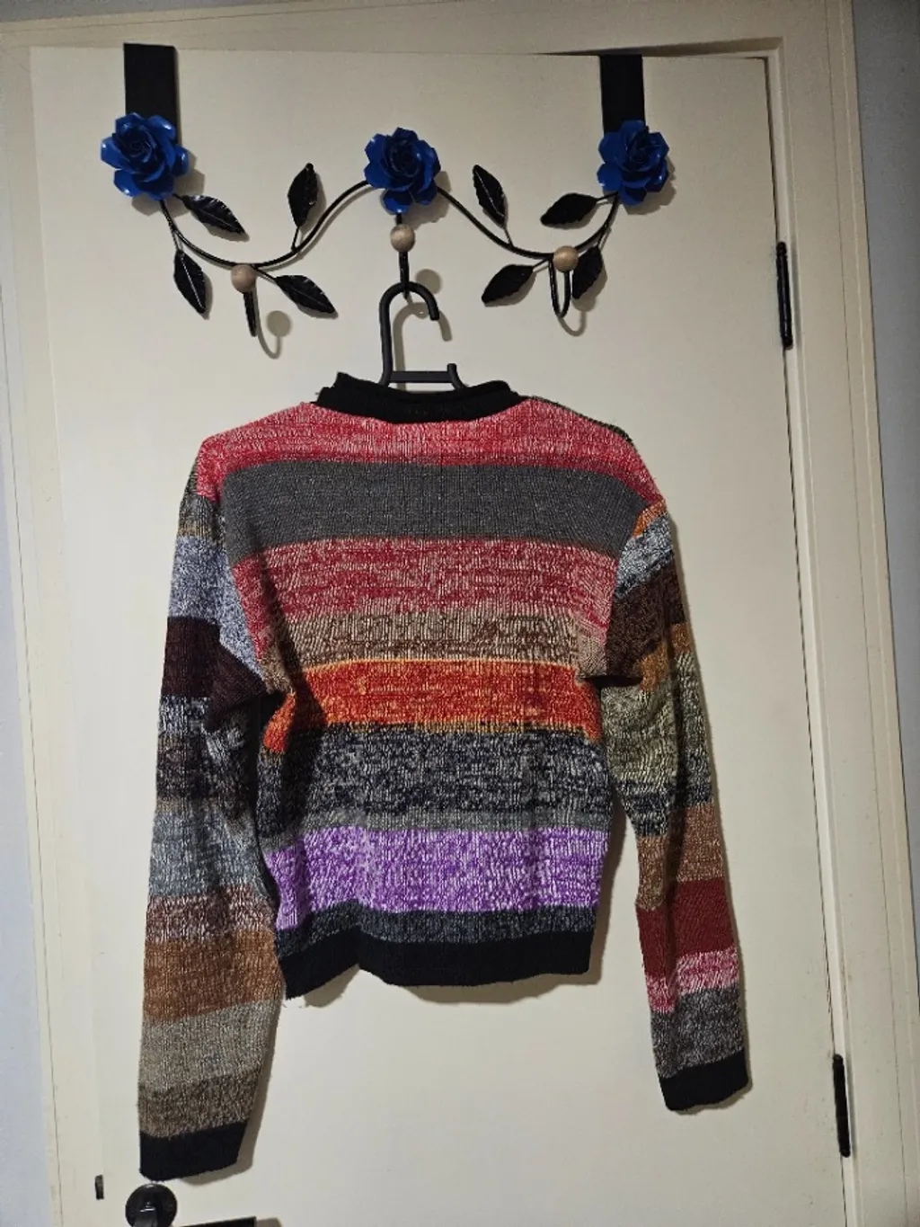 suéter listrado colorido p