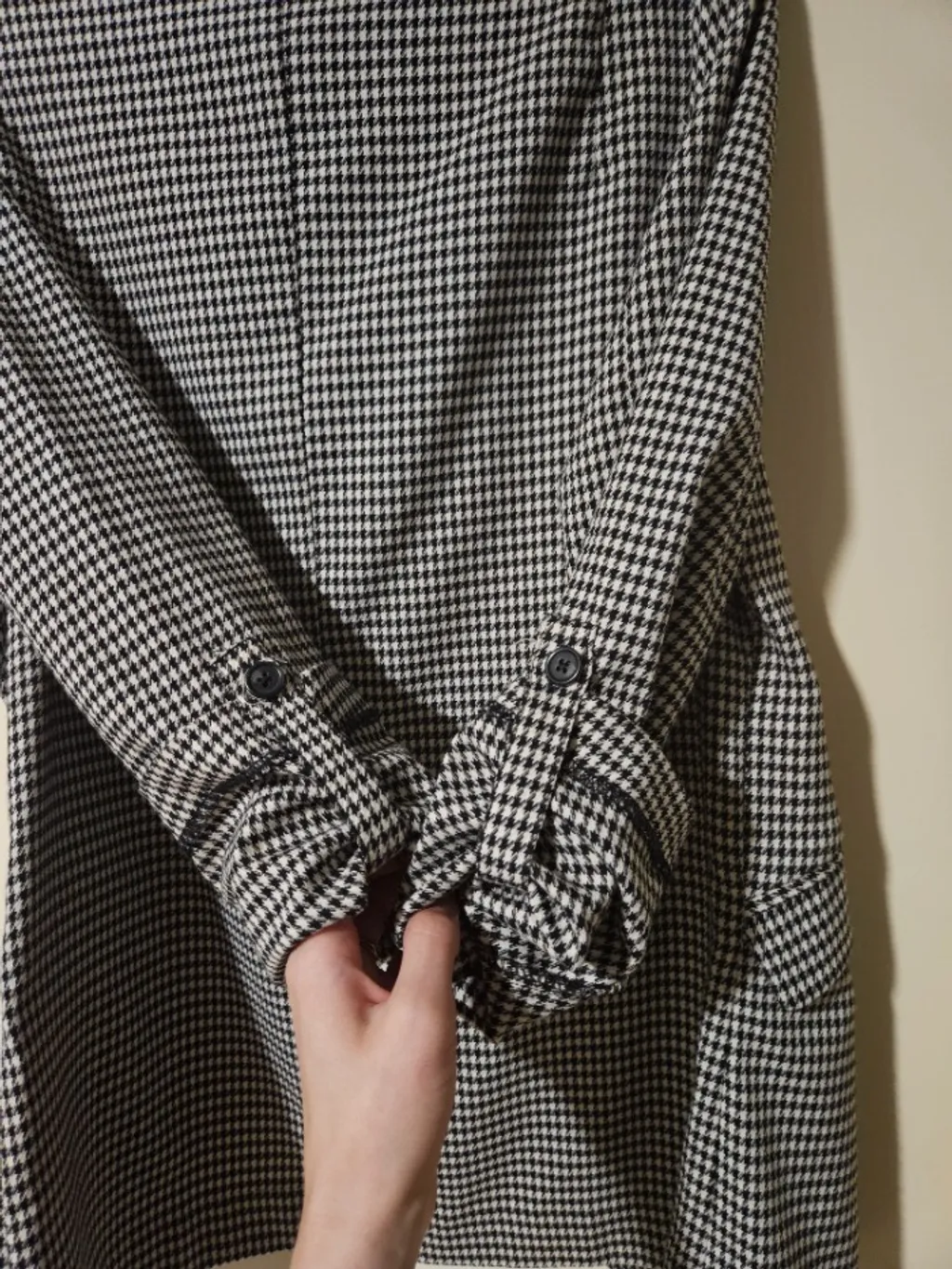 blazer pied de poule preto e branco