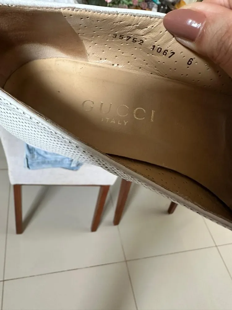Sapato Gucci original branco perfurado tam 36