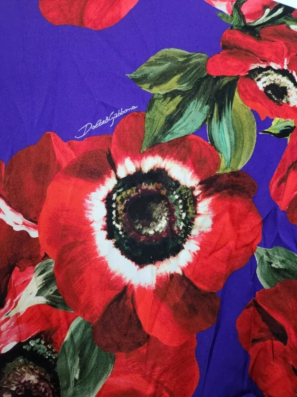 CAMISA FLORAL . DOLCEeGABBANA