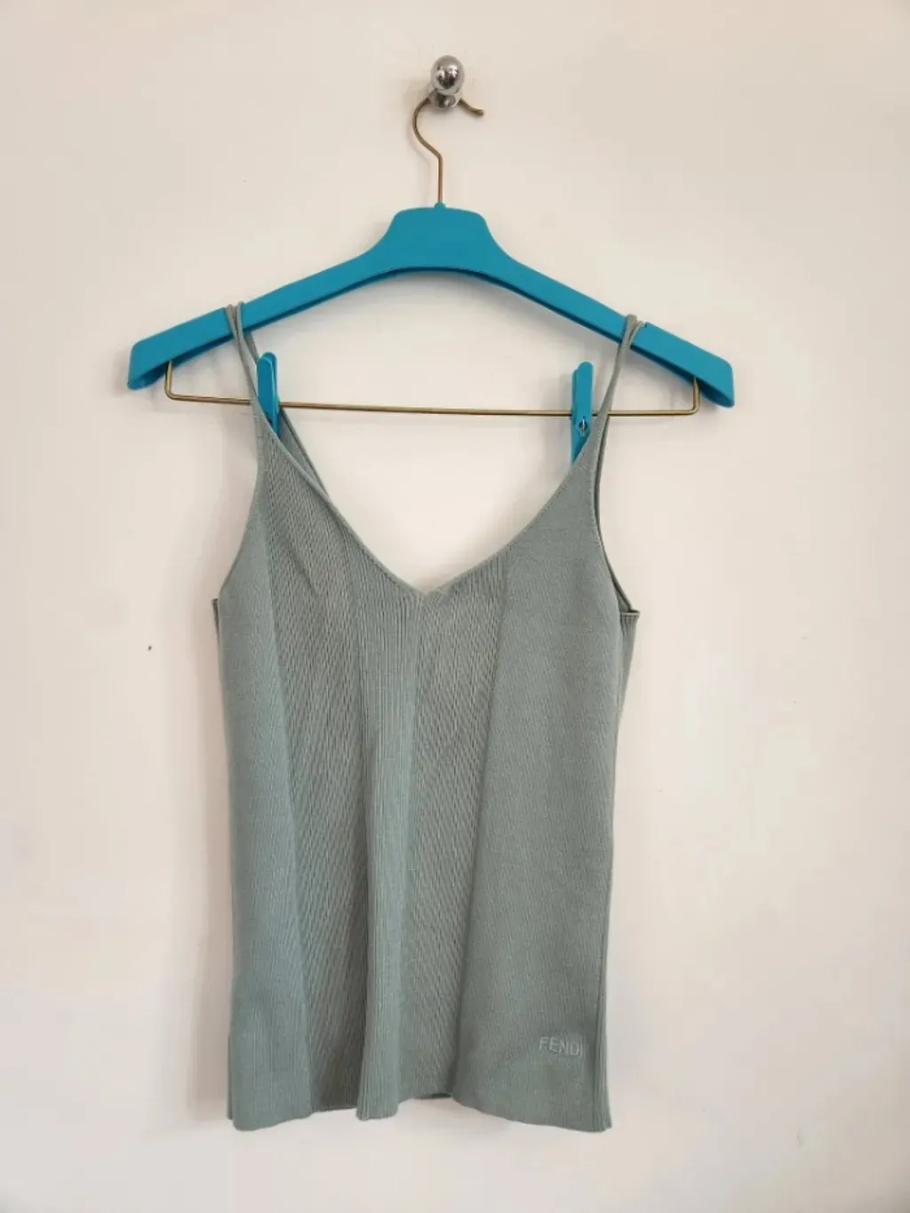 CONJUNTO BLUSA E CASACO . FENDI