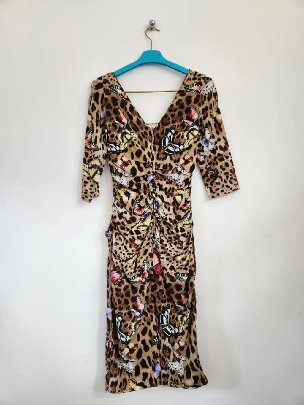 VESTIDO ONÇA E BORBOLETA . DOLCEeGABBANA