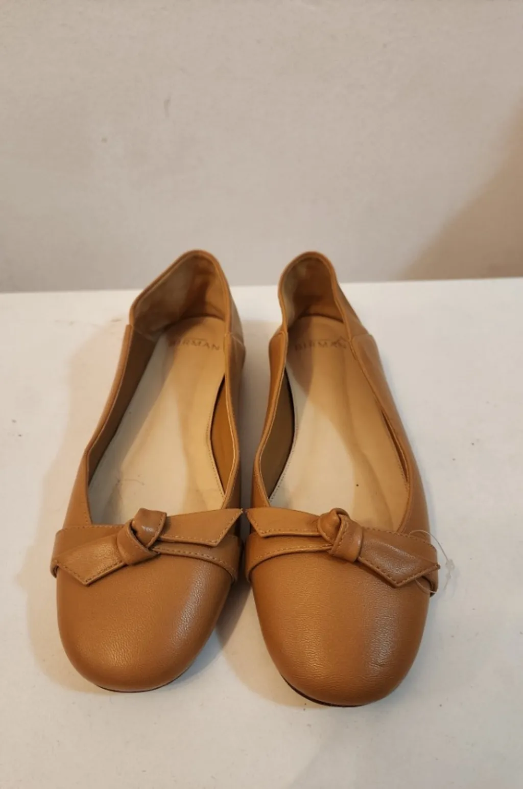 CLARITA COLLAPSIBLE FLAT. BIRMAN