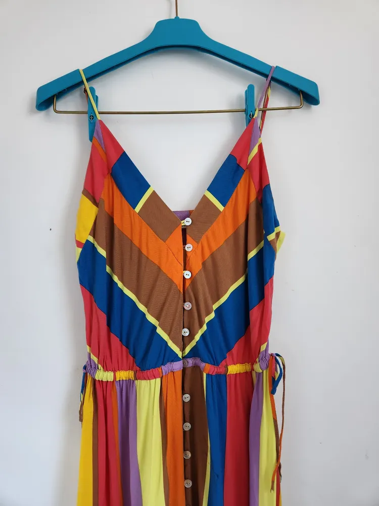 Vestido Colors . Dress To