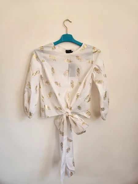 Blusa Amarração . Lariva