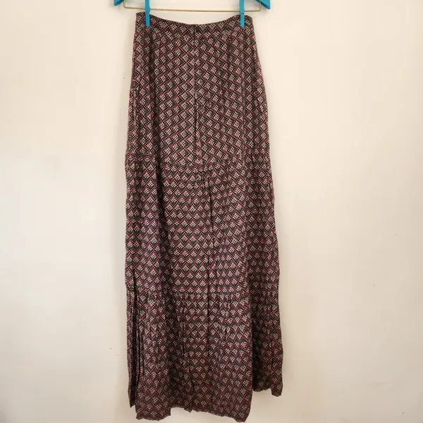 Conjunto Cropped e Saia